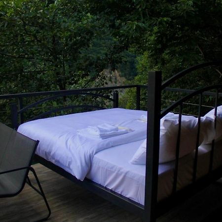 Woodpecker Ვუდფექერი Villa Batumi Eksteriør billede