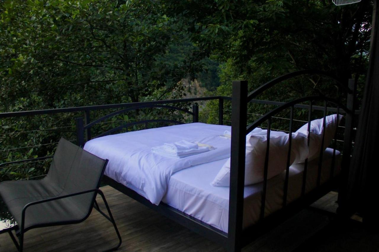 Woodpecker Ვუდფექერი Villa Batumi Eksteriør billede