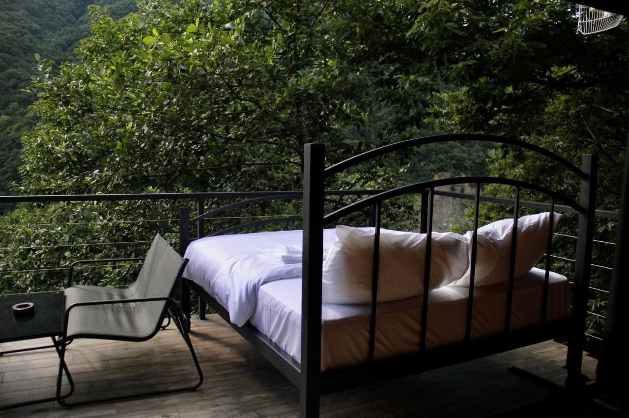 Woodpecker Ვუდფექერი Villa Batumi Eksteriør billede